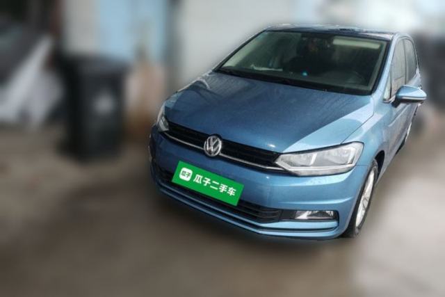 Volkswagen Touran 2018 Volkswagen Touran L 280TSI Manual Trend Edition с пробегом
