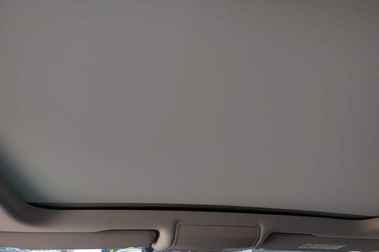 Used Volkswagen Touran 2018 Volkswagen Touran L 280TSI DSG Comfort Edition 7 Seats China VI Standard Headliner