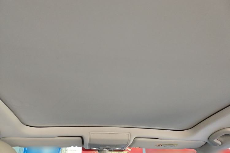 Used Volkswagen Touran 2018 Volkswagen Touran L 280TSI DSG Luxury Edition 6-seater Headliner