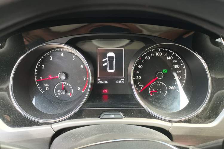 Used Volkswagen Touran 2018 Volkswagen Touran L 280TSI DSG Comfort Edition 7 Seats China V Emission Standard Instrument Cluster