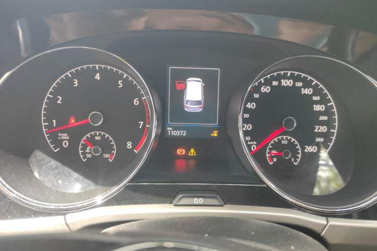 Used Volkswagen Touran 2018 Volkswagen Touran L 330TSI DSG Luxury Edition Instrument Cluster