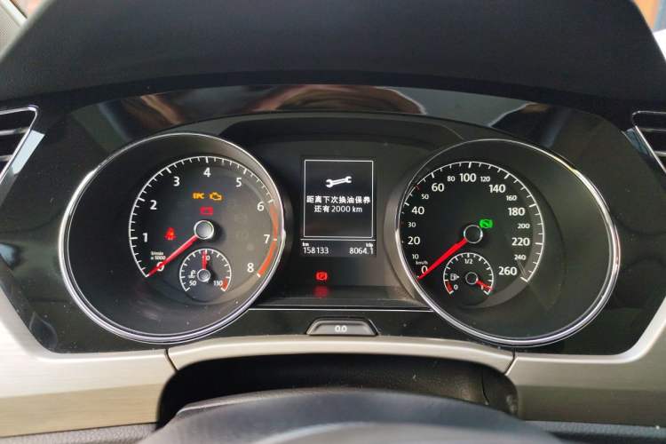 Used Volkswagen Touran 2018 Volkswagen Touran L 280TSI DSG Comfort Edition 7 Seats China VI Standard Instrument Cluster