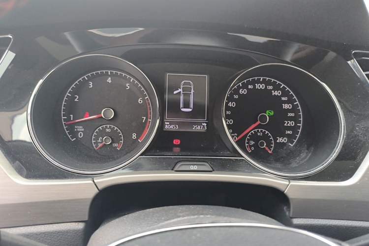 Used Volkswagen Touran 2018 Volkswagen Touran L 280TSI DSG Comfort Edition 7 Seats China V Emission Standard Instrument Cluster