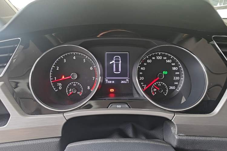 Used Volkswagen Touran 2018 Volkswagen Touran L 280TSI DSG Comfort Edition 7 Seats China V Emission Standard Instrument Cluster