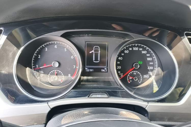 Used Volkswagen Touran 2018 Volkswagen Touran L 280TSI DSG Comfort Edition 7 Seats China V Emission Standard Instrument Cluster