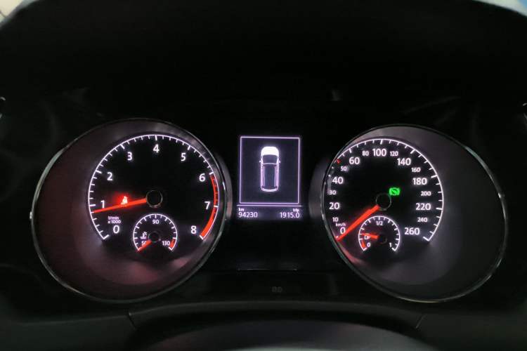 Used Volkswagen Touran 2018 Volkswagen Touran L 280TSI DSG Comfort Edition 7 Seats China VI Standard Instrument Cluster