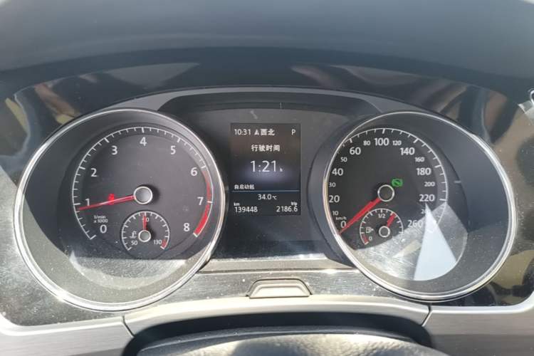 Used Volkswagen Touran 2018 Volkswagen Touran L 330TSI DSG Luxury Edition Instrument Cluster