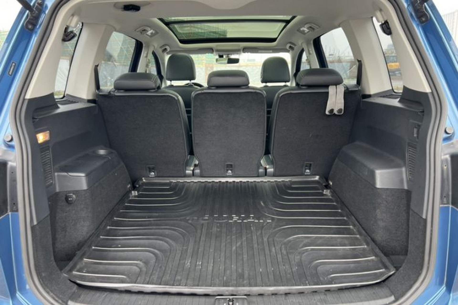 Used Volkswagen Touran 2018 Volkswagen Touran L 280TSI DSG Comfort Edition 7 Seats China VI Standard Interior 7
