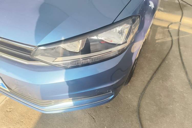 Used Volkswagen Touran 2018 Volkswagen Touran L 280TSI DSG Comfort Edition 7 Seats China VI Standard Left Front Headlight