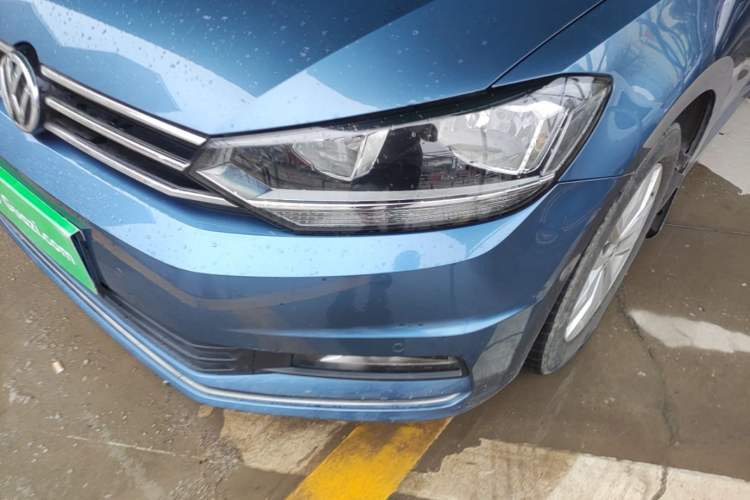 Used Volkswagen Touran 2018 Volkswagen Touran L 280TSI DSG Comfort Edition 7 Seats China V Emission Standard Left Front Headlight