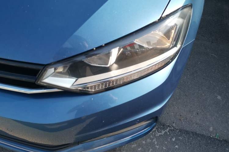Used Volkswagen Touran 2018 Volkswagen Touran L 280TSI DSG Comfort Edition 7 Seats China V Emission Standard Left Front Headlight