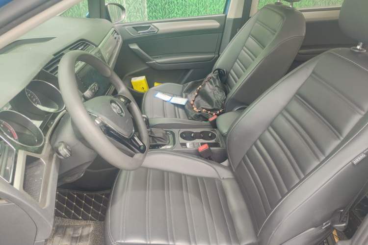 Used Volkswagen Touran 2018 Volkswagen Touran L 280TSI DSG Comfort Edition 7 Seats China V Emission Standard Left Front Seat