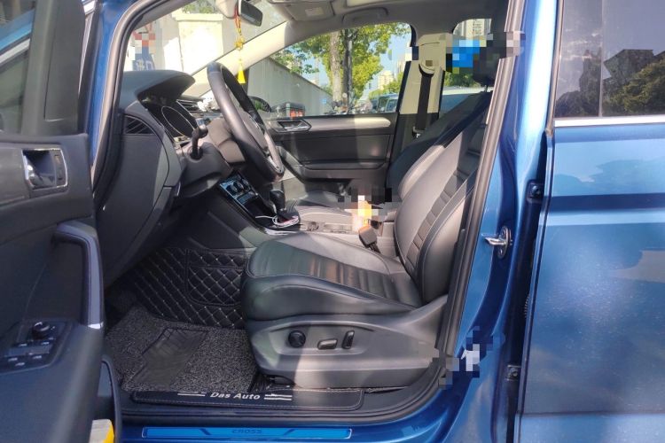 Used Volkswagen Touran 2018 Volkswagen Touran L 280TSI DSG Boundary Luxury Edition 7 Seats China VI Standard Left Front Seat