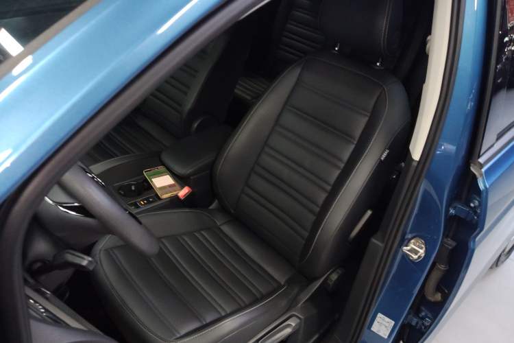 Used Volkswagen Touran 2018 Volkswagen Touran L 280TSI DSG Comfort Edition 7 Seats China VI Standard Left Front Seat