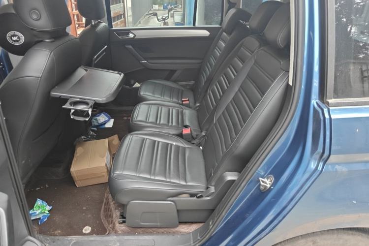 Used Volkswagen Touran 2018 Volkswagen Touran L 280TSI DSG Comfort Edition 7-seater Left Rear Seat