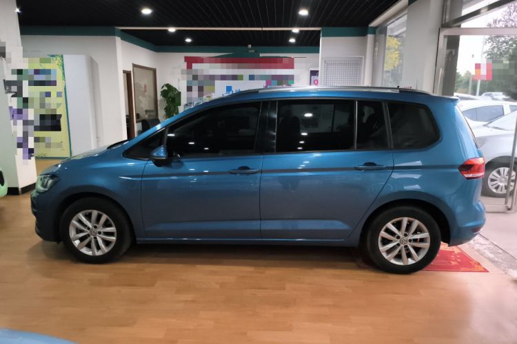 Used Volkswagen Touran 2018 Volkswagen Touran L 280TSI DSG Comfort Edition 7 Seats China VI Standard Left Side