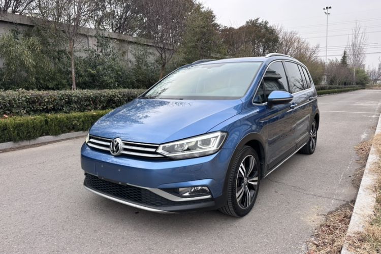 Used Volkswagen Touran 2018 Volkswagen Touran L 280TSI DSG Boundary Edition 7 Seats China VI Standard Guazi used car, China used car export, Used car for sale, Used  cars, Cheapest cars for sale