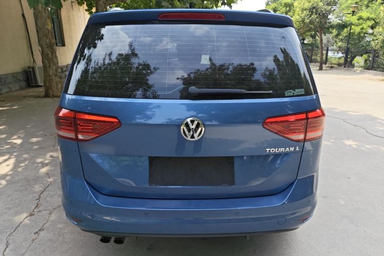 Used Volkswagen Touran 2018 Volkswagen Touran L 280TSI DSG Comfort Edition 7 Seats China V Emission Standard Rear
