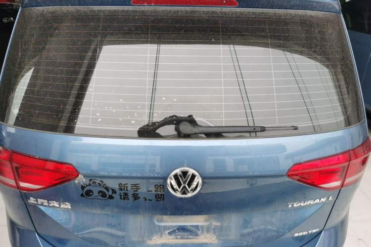 Used Volkswagen Touran 2018 Volkswagen Touran L 280TSI DSG Style Edition 7 Seats China VI Standard Rear