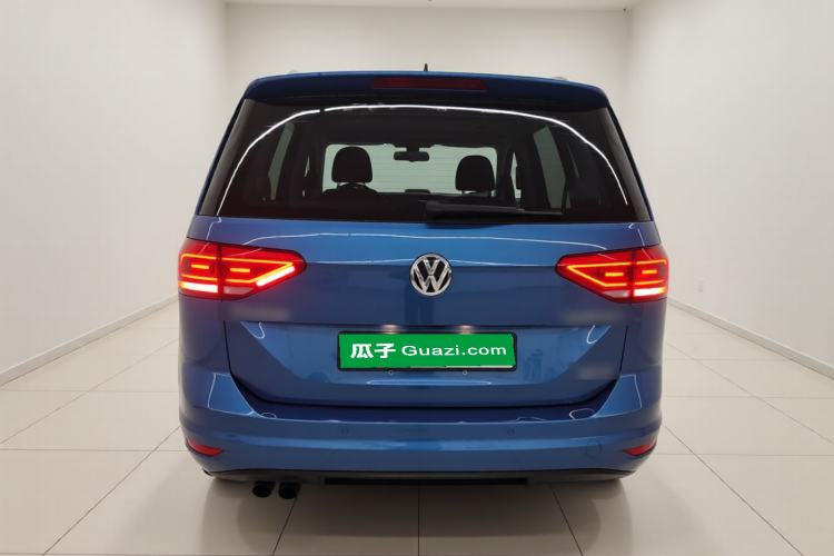 Used Volkswagen Touran 2018 Volkswagen Touran L 280TSI DSG Comfort Edition 7-seater Rear