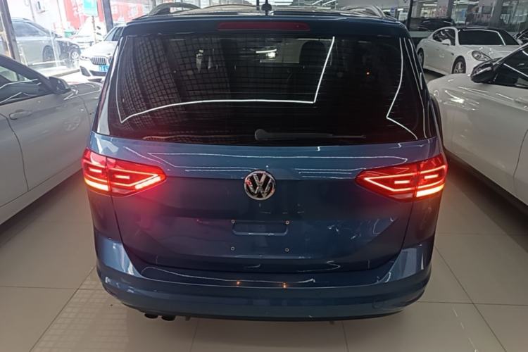 Used Volkswagen Touran 2018 Volkswagen Touran L 280TSI DSG Comfort Edition 7 Seats China V Emission Standard Rear