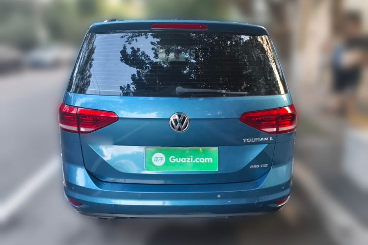 Used Volkswagen Touran 2018 Volkswagen Touran L 280TSI DSG Comfort Edition 7 Seats China V Emission Standard Rear