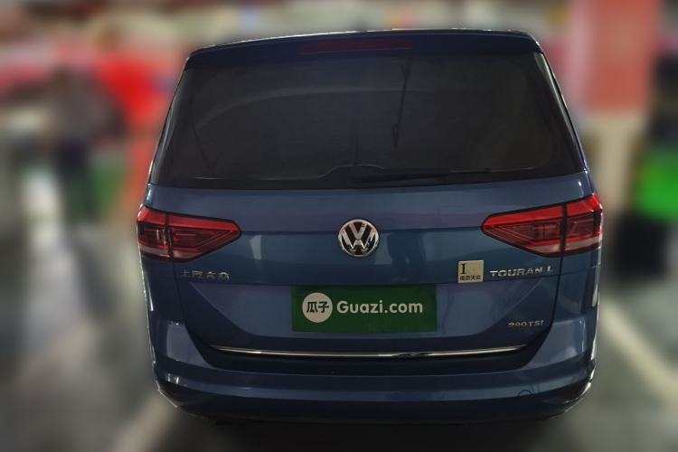 Used Volkswagen Touran 2018 Volkswagen Touran L 280TSI DSG Luxury Edition 7 Seats Rear