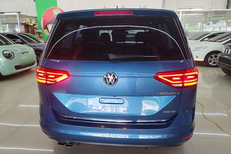 Used Volkswagen Touran 2018 Volkswagen Touran L 330TSI DSG Luxury Edition Rear