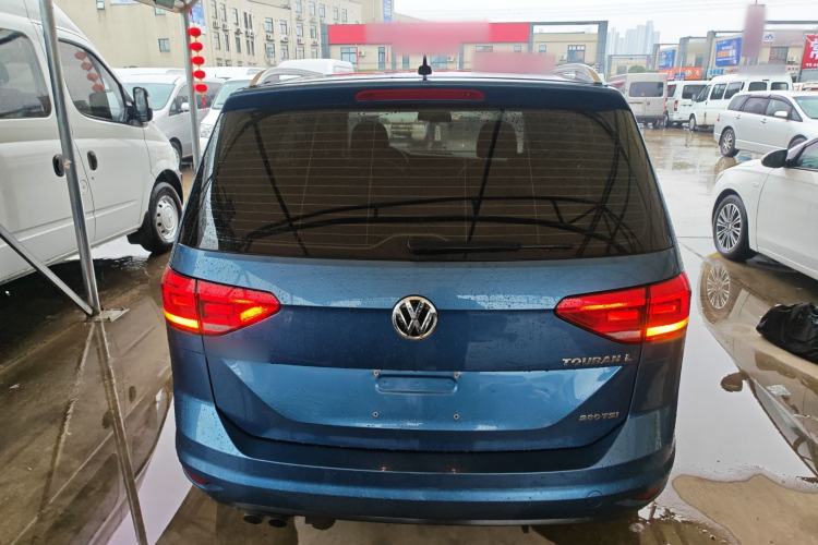 Used Volkswagen Touran 2018 Volkswagen Touran L 280TSI DSG Style Edition 7 Seats China VI Standard Rear