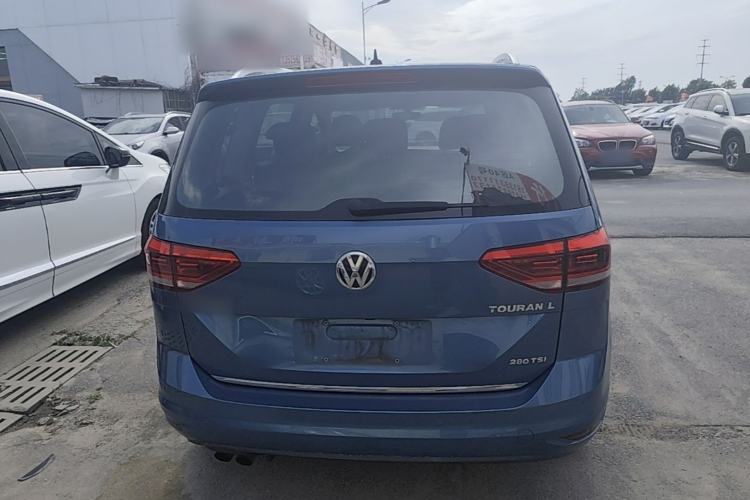 Used Volkswagen Touran 2018 Volkswagen Touran L 280TSI DSG Luxury Edition 7 Seats Rear