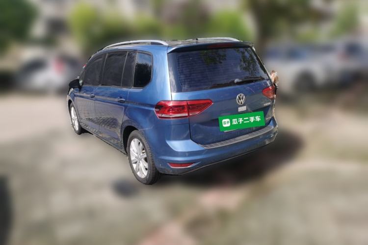 Used Volkswagen Touran 2018 Volkswagen Touran L 280TSI DSG Comfort Edition 7-seater Rear Left 45 Deg