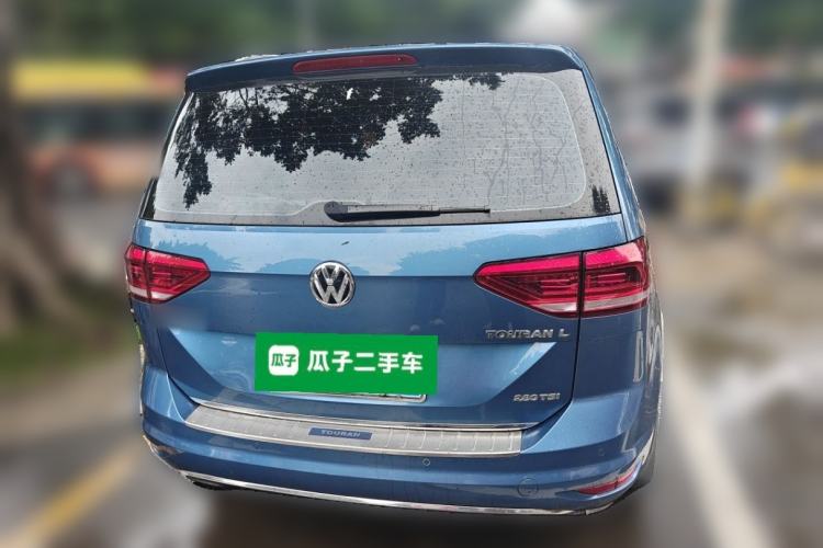 Used Volkswagen Touran 2018 Volkswagen Touran L 280TSI DSG Luxury Edition 6-seater Rear