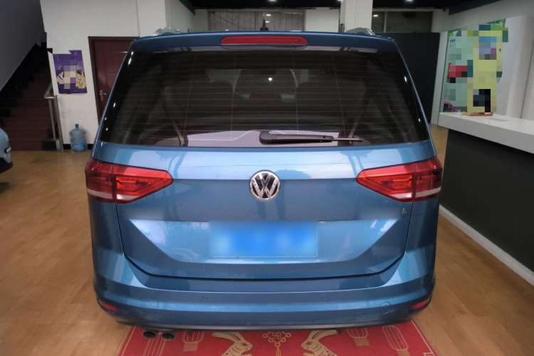 Used Volkswagen Touran 2018 Volkswagen Touran L 280TSI DSG Comfort Edition 7 Seats China VI Standard Rear