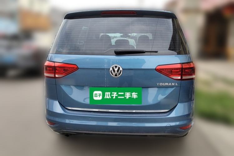 Used Volkswagen Touran 2018 Volkswagen Touran L 280TSI DSG Luxury Edition 7 Seats Rear