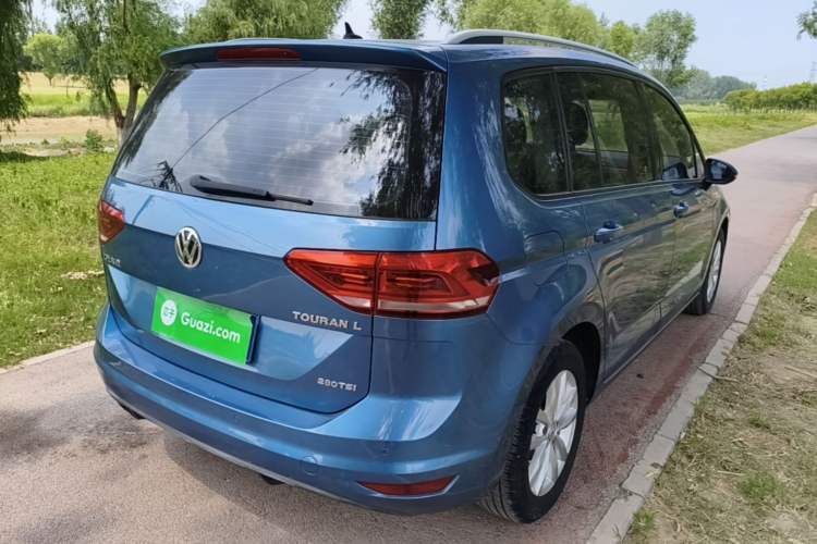 Used Volkswagen Touran 2018 Volkswagen Touran L 280TSI DSG Comfort Edition 7 Seats China V Emission Standard Rear Right 45 Deg