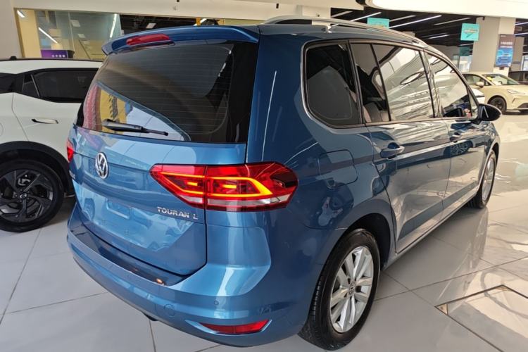 Used Volkswagen Touran 2018 Volkswagen Touran L 280TSI DSG Comfort Edition 7 Seats China V Emission Standard Rear Right 45 Deg