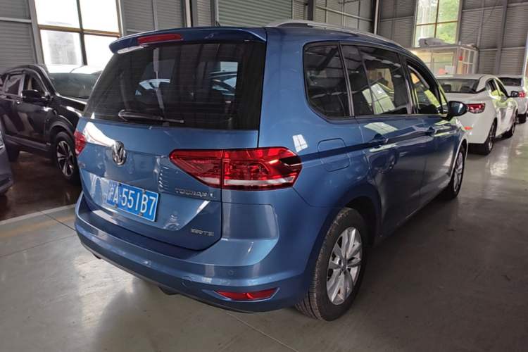 Used Volkswagen Touran 2018 Volkswagen Touran L 280TSI DSG Comfort Edition 7 Seats China V Emission Standard Rear Right 45 Deg