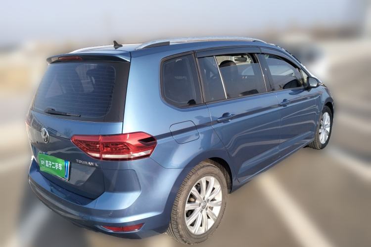 Used Volkswagen Touran 2018 Volkswagen Touran L 280TSI DSG Comfort Edition 6-seater Rear Right 45 Deg