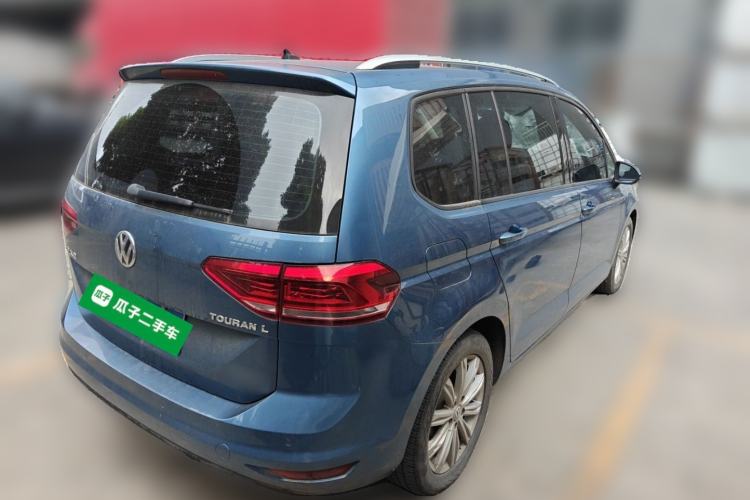 Used Volkswagen Touran 2018 Volkswagen Touran L 280TSI DSG Comfort Edition 7-seater Rear Right 45 Deg