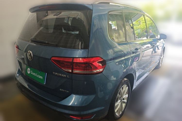 Used Volkswagen Touran 2018 Volkswagen Touran L 280TSI DSG Comfort Edition 7 Seats China VI Standard Rear Right 45 Deg
