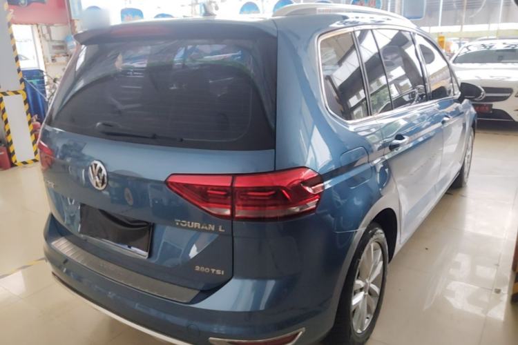 Used Volkswagen Touran 2018 Volkswagen Touran L 280TSI DSG Comfort Edition 7 Seats China V Emission Standard Rear Right 45 Deg