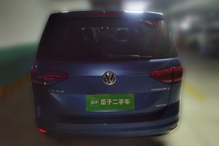 Used Volkswagen Touran 2018 Volkswagen Touran L 280TSI DSG Comfort Edition 7 Seats China VI Standard Rear