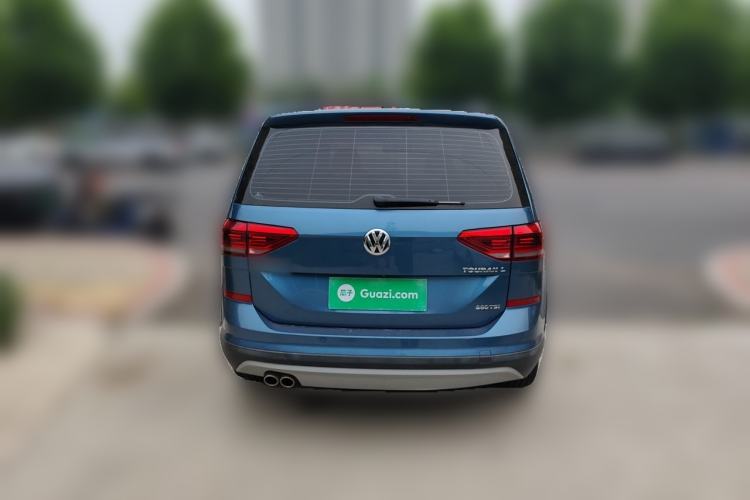 Used Volkswagen Touran 2018 Volkswagen Touran L 280TSI DSG Boundary Edition 7 Seats China VI Standard Rear