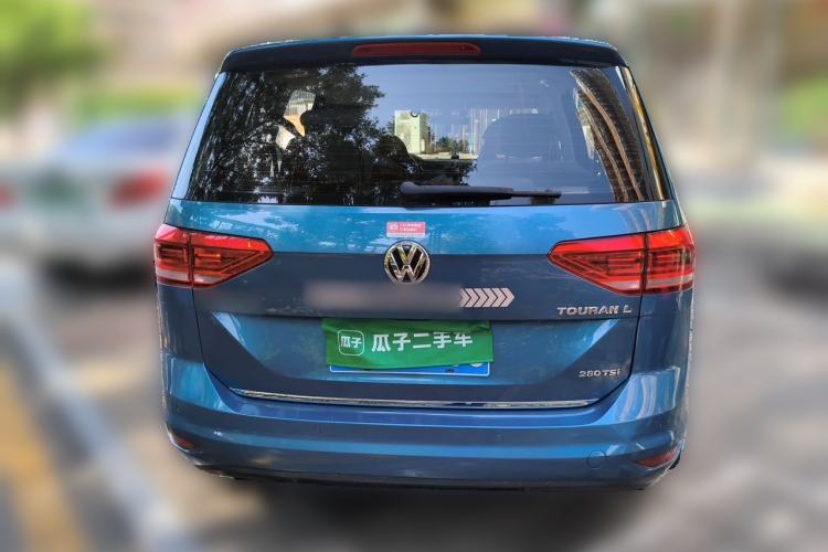 Used Volkswagen Touran 2018 Volkswagen Touran L 280TSI DSG Luxury Edition 6-seater Rear