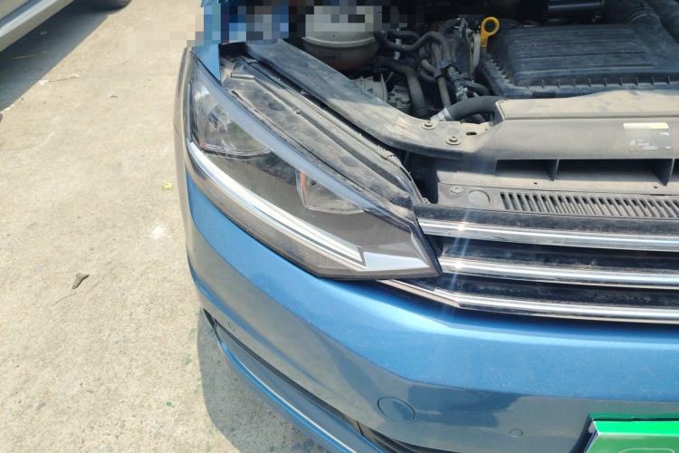 Used Volkswagen Touran 2018 Volkswagen Touran L 280TSI DSG Comfort Edition 7 Seats China V Emission Standard Right Front Headlight