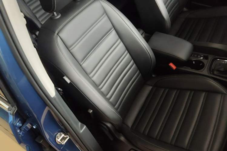 Used Volkswagen Touran 2018 Volkswagen Touran L 280TSI DSG Comfort Edition 7 Seats China V Emission Standard Right Front Seat