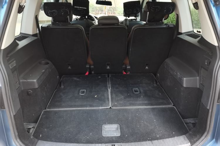 Used Volkswagen Touran 2018 Volkswagen Touran L 280TSI DSG Comfort Edition 7 Seats China V Emission Standard Trunk