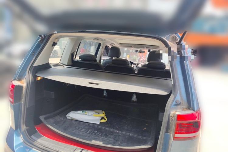 Used Volkswagen Touran 2018 Volkswagen Touran L 280TSI DSG Comfort Edition 7 Seats China V Emission Standard Trunk
