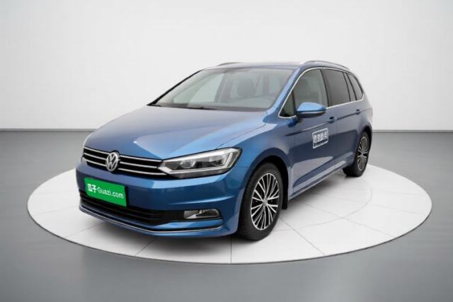 Ojetý Volkswagen Touran 2018 Volkswagen Touran L 280TSI DSG Luxury Edition 6-seater