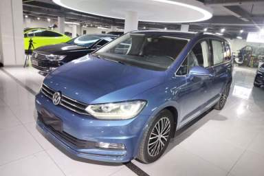 Used Volkswagen Touran 2018 Volkswagen Touran L 280TSI DSG Luxury Edition 7 Seats